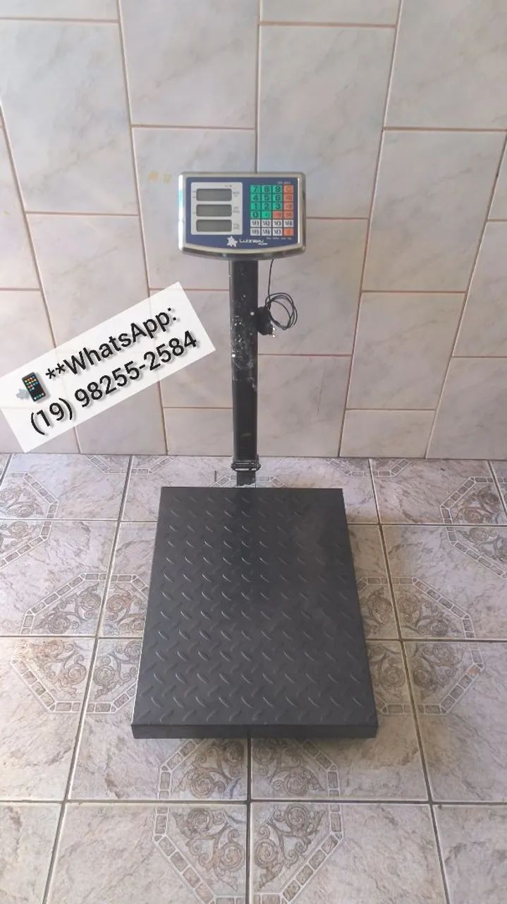 Balança Plataforma 300 kg 45 x 60 cm com bateria interna  - Foto 2