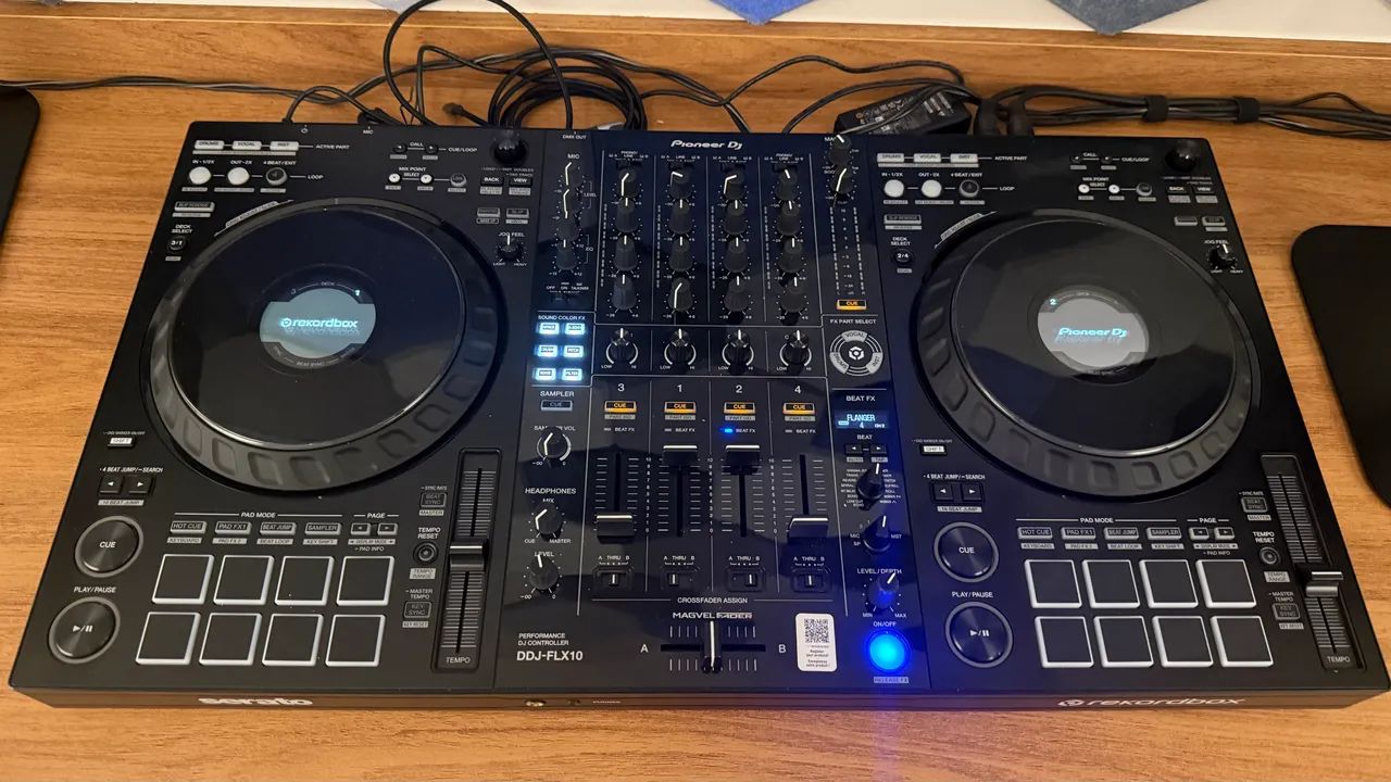 Controladora Pioneer DDJ - FLX10