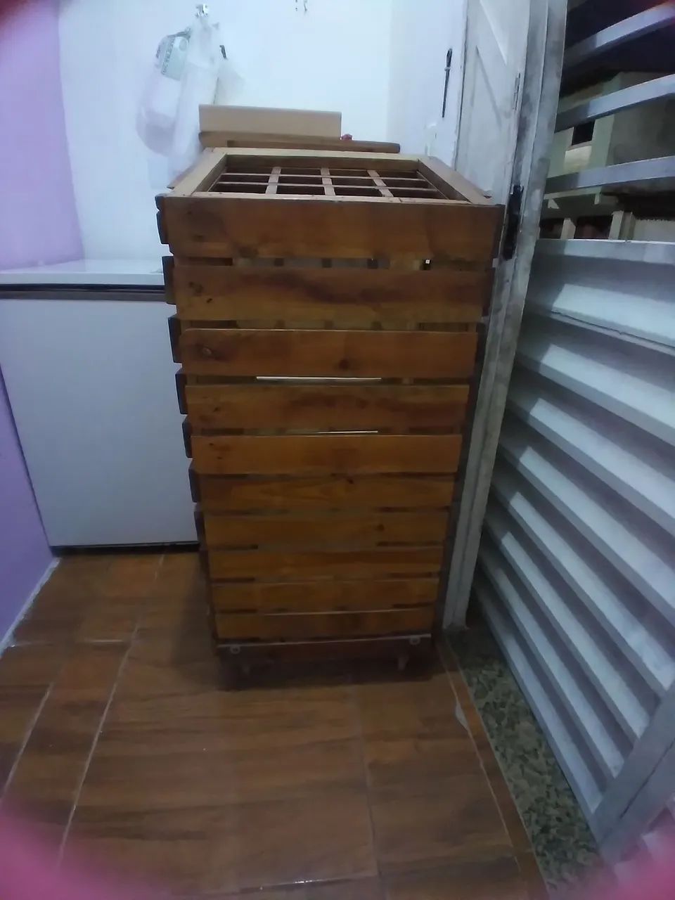 Balcão de guloseimas pra açaí/ Madeira 