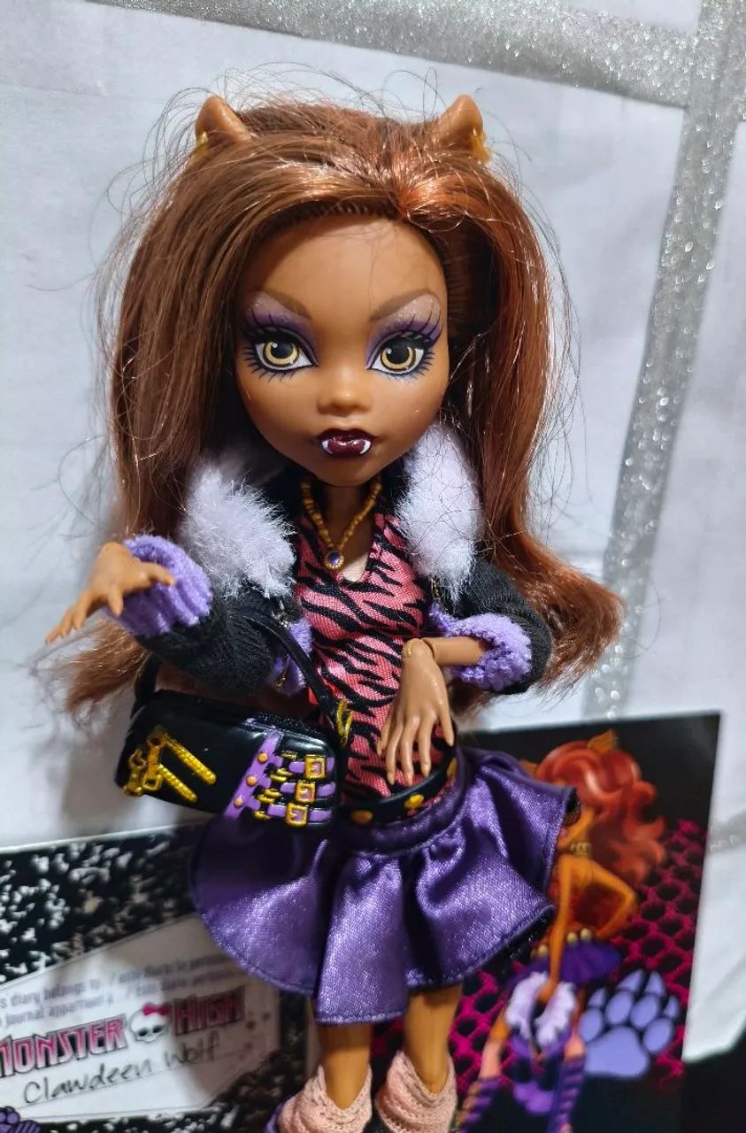 Boneca Monster high Clawdeen básica 