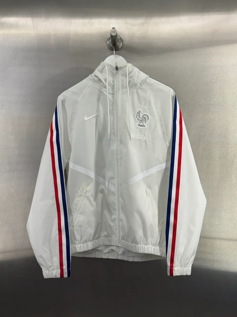France x Jacquemus x Nike Jaqueta Dri-FIT Anthem White Game Royal