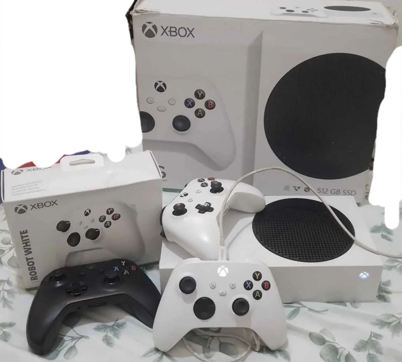 Xbox Series S com 3 controles  - Foto 2