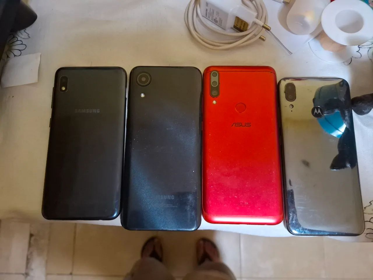 4 celulares para manutenção, dando sinal de vida e tela - Foto 2