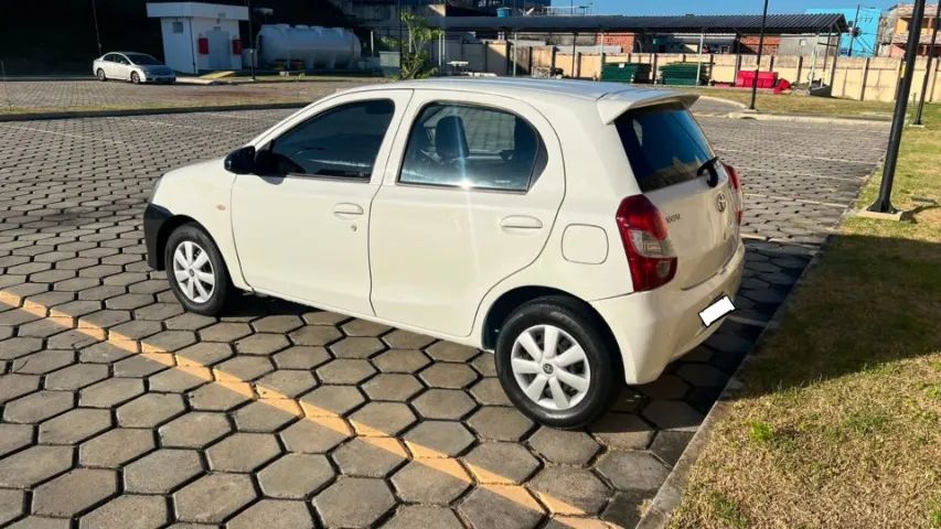 Toyota Etios 2014