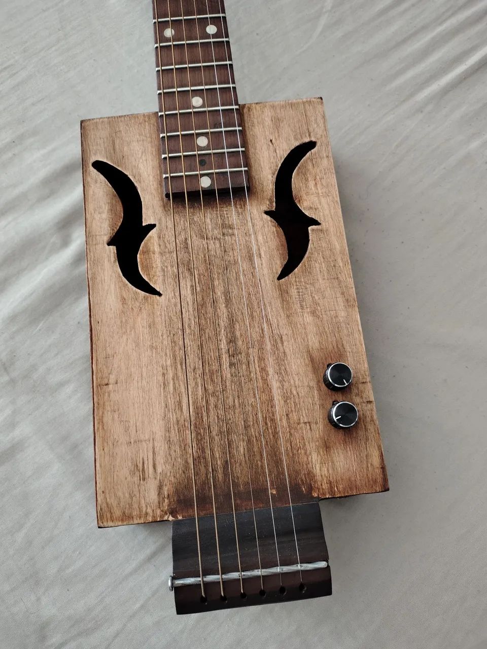 Guitarra Cigar box  - Foto 2