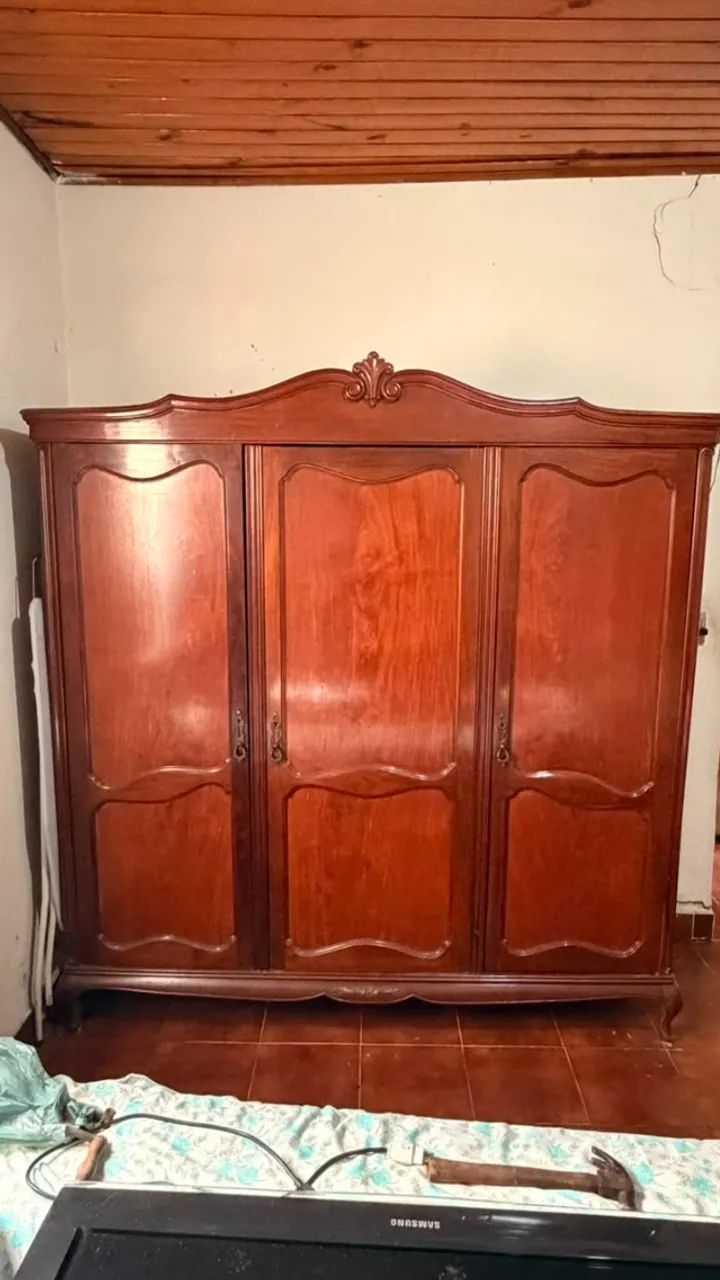 Conjunto de móveis Vintage/Antigos em estilo clássico - Foto 3