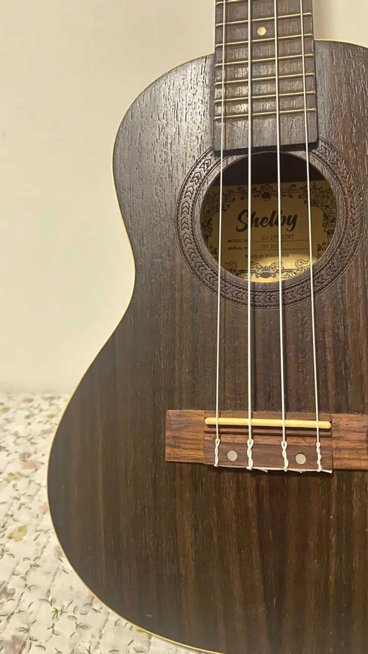 Ukulele Shelby  - Foto 3