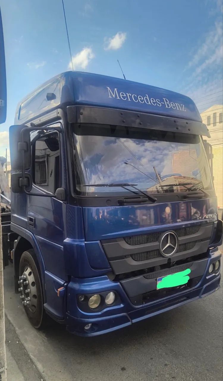 Atego 2430 - Foto 2