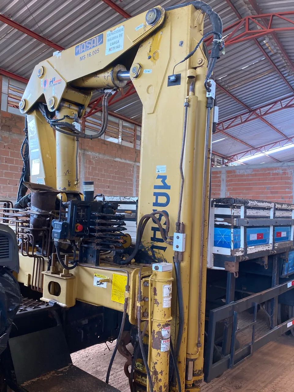 Vende se caminhão Munk