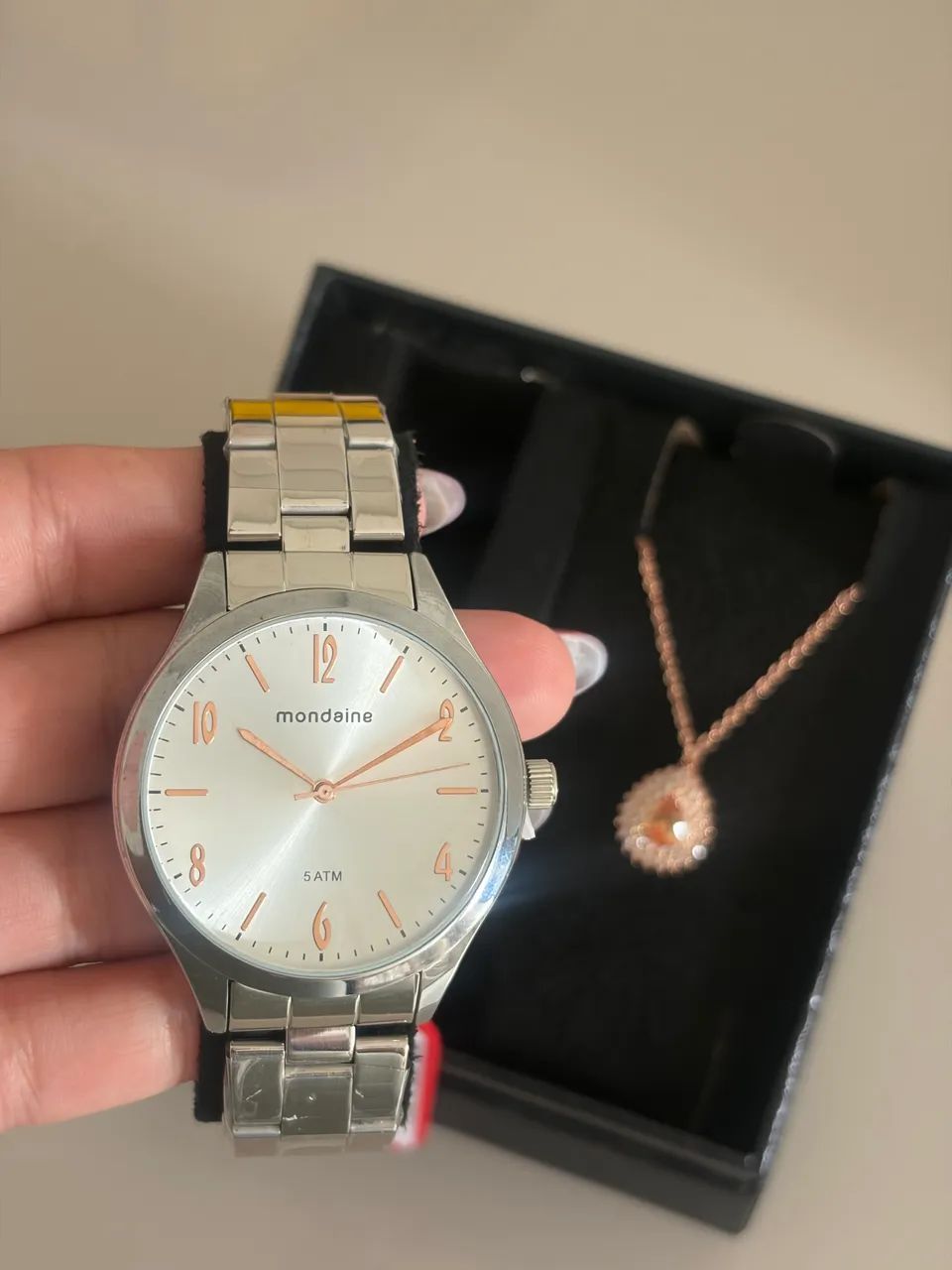 Relógio mondaine Feminino 