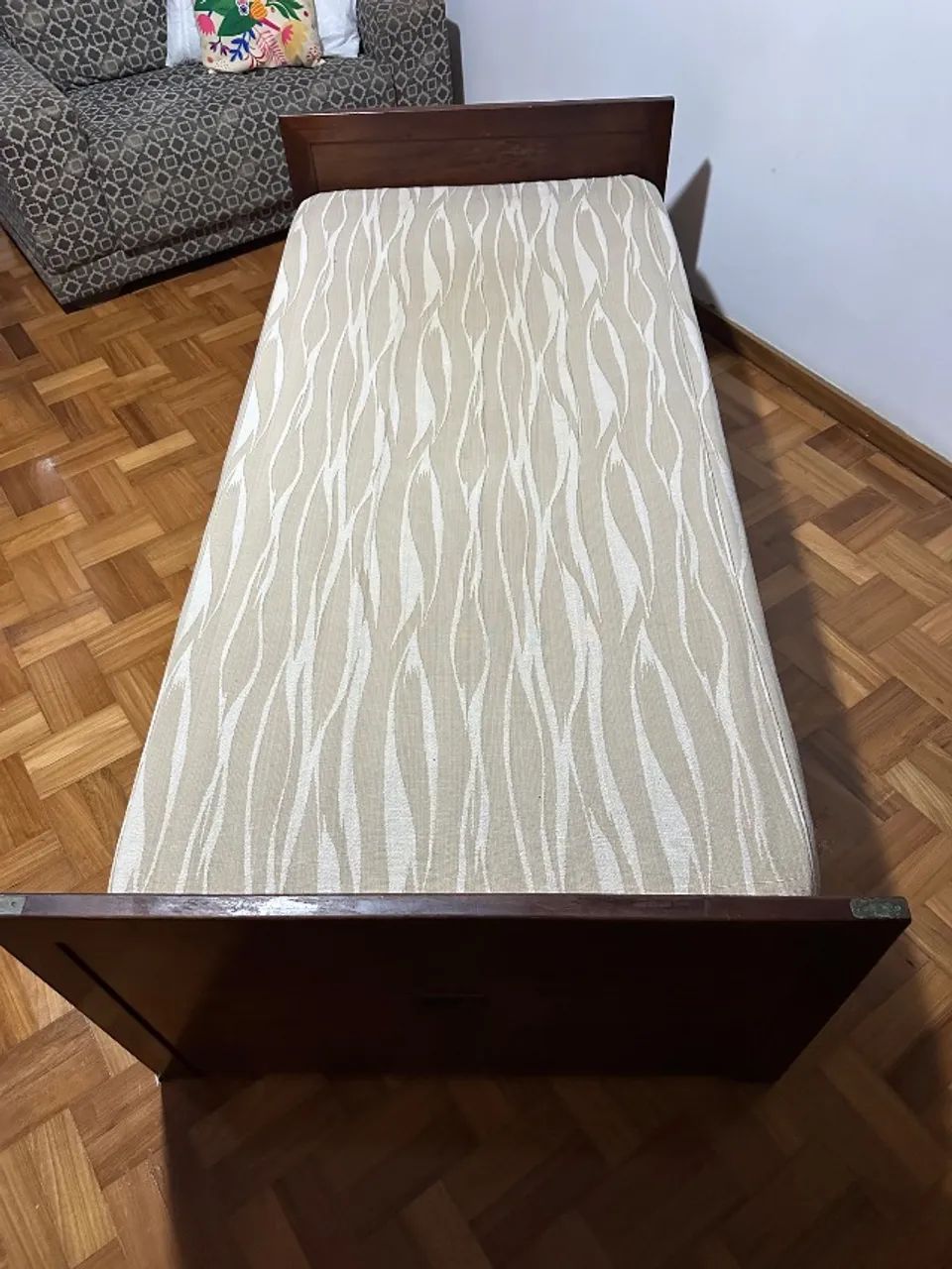 Cama de madeira pura solteiro  - Foto 3