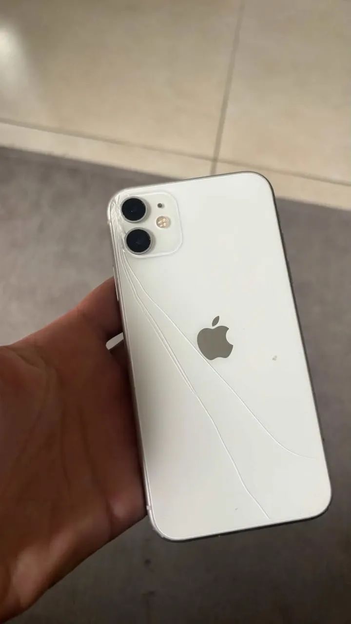 iPhone 11 - Foto 2