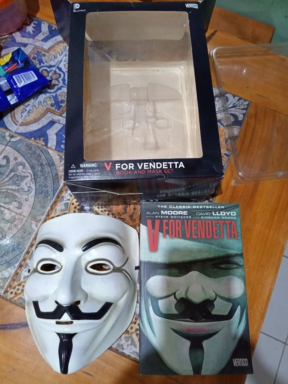 Box V for Vendetta 