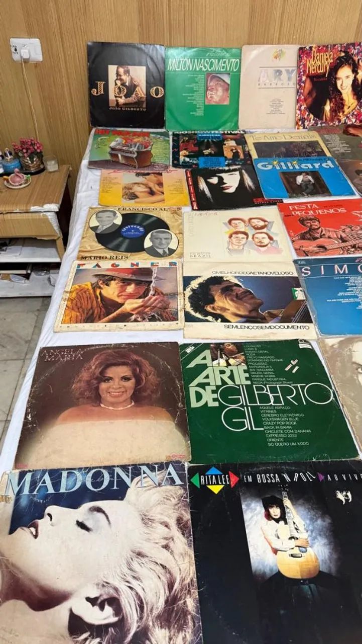 Título: Lote 35 Vinis LP - Relíquias da MPB, Samba, Sertanejo e Pop - Foto 4
