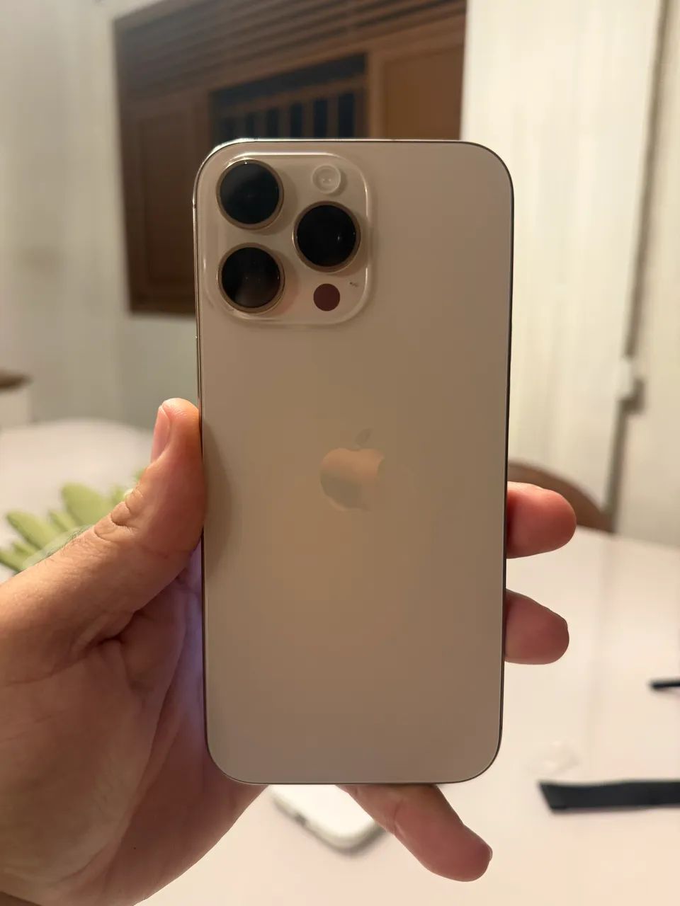 iPhone 16 Pro Max IMPECÁVEL  - Foto 2