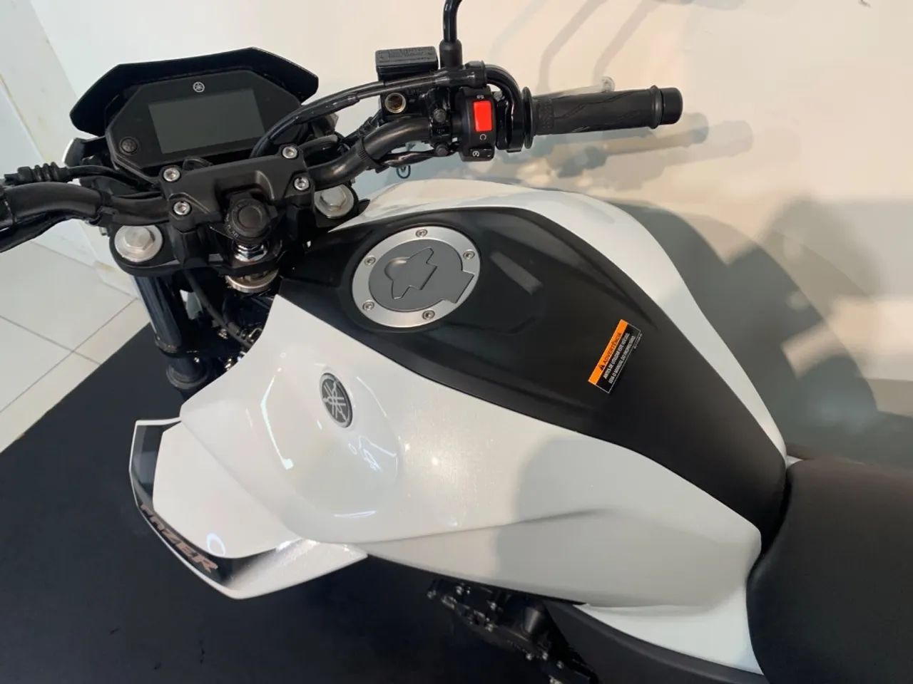 FZ25 250 FAZER CONNECTED - Foto 5