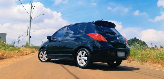 Nissan Tiida 1.8 SL - 2010/2011 (passo financiamento) - Foto 5