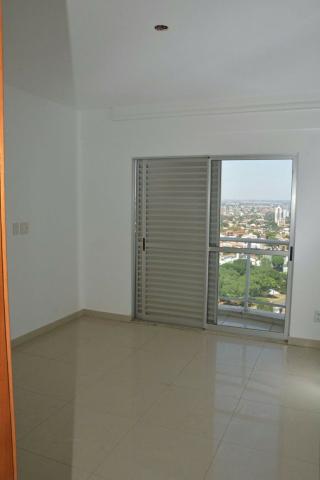Apto 3 qtos , 3 suítes 2 vagas , Porcelanato, A/c Financiamento, Aceita carro Entrada - Foto 13
