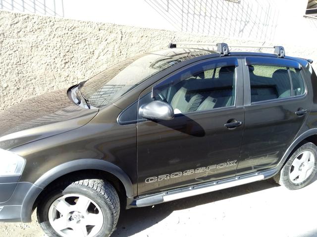 Vendo vw cross fox ano 2008 ar gelando 2019 pago tudo ok