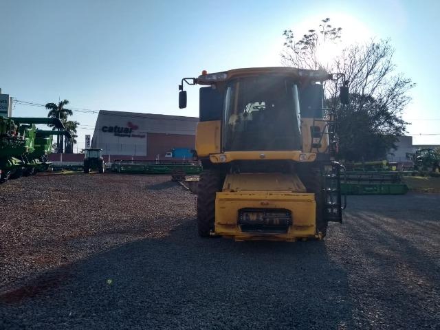 Colheitadeira CR 6080 NH - Foto 3