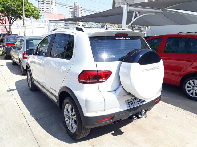 VW CrossFOX - Foto 5