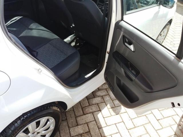 Fox 1.0 TEC (Flex) 4p 2014 - Foto 5