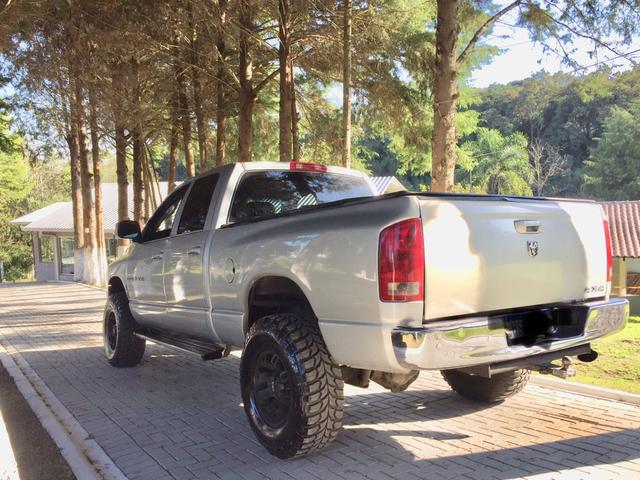 Dodge RAM 2500 4x4 - Foto 4