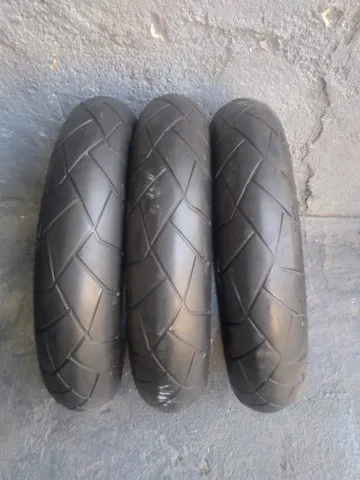 Pneus dunlop sportmax d609 dianteiros 120/70-17 original usado