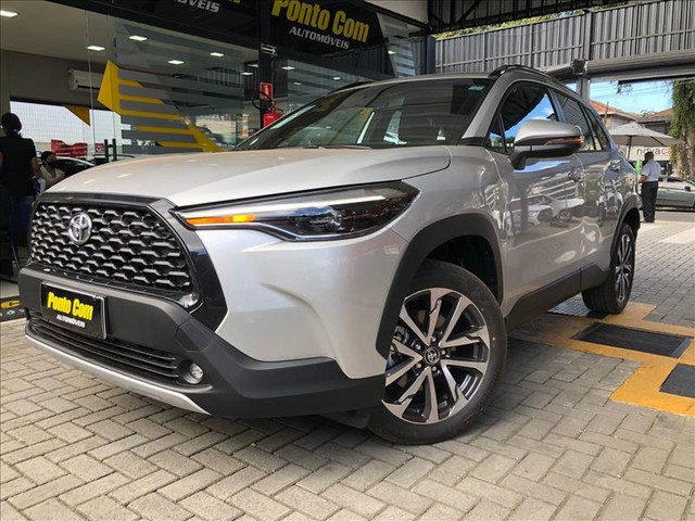 TOYOTA COROLLA CROSS 2.0 VVT-IE XRE