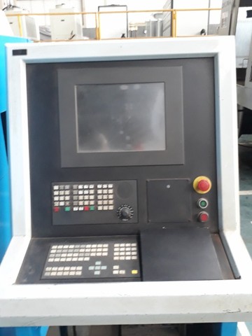 Puncionadeira CNC Finn-Power C5 - Foto 2