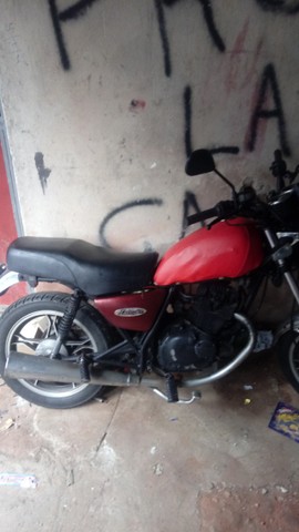 VENDO SUZUKI INTRUDER 1700 REAIS *