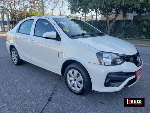TOYOTA ETIOS X SEDAN 1.5 16V