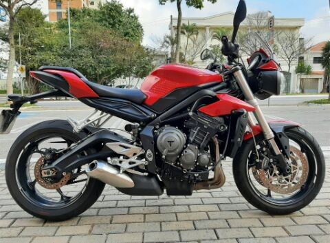TRIUMPH STREET TRIPLE 765 S