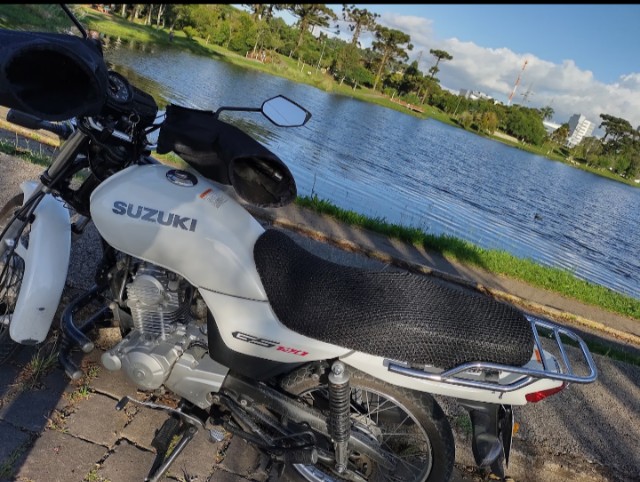 MOTOCICLETA SUSUKI GS 120 ANO 2017