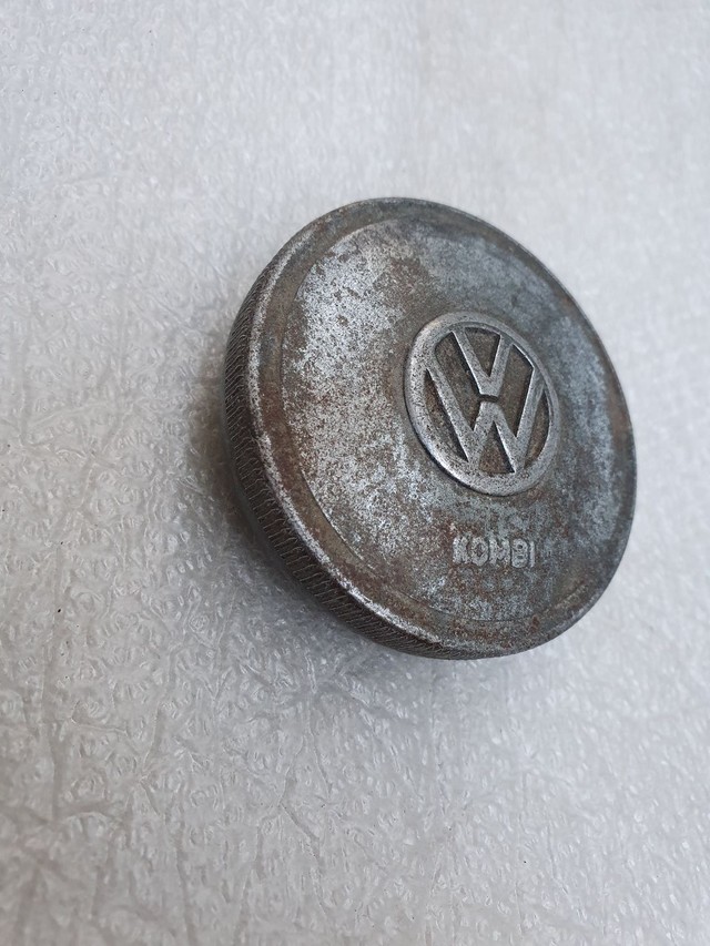 Kombi vovozinha cabrita tampa tanque gasolina usada original - Foto 2