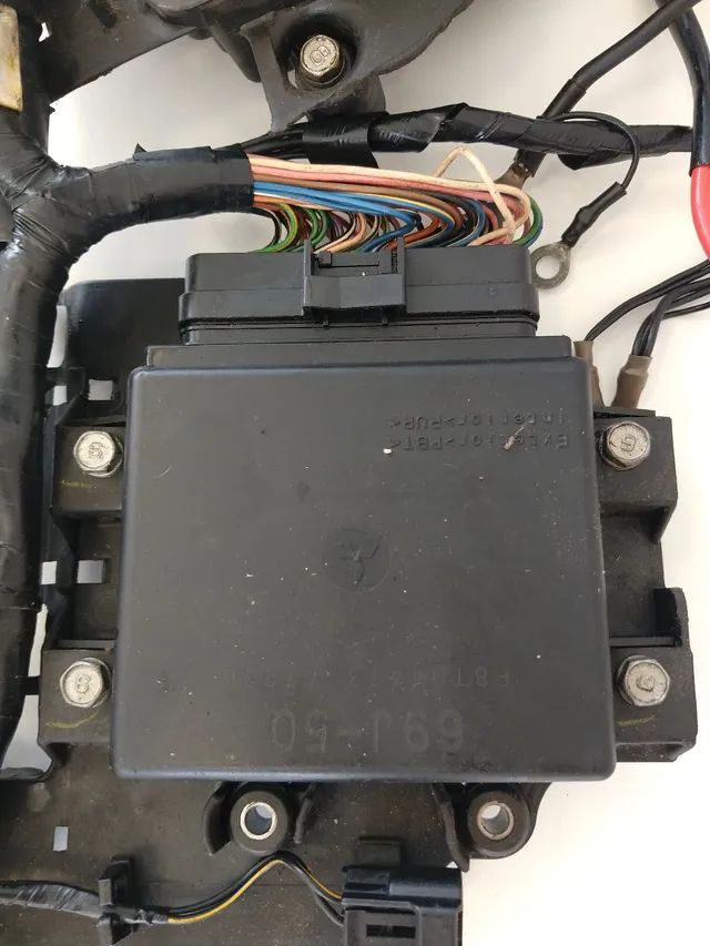 Peças motor de popa 225HP Yamaha Four Stroke F225 AET ((( leia o anuncio ))) - Foto 8