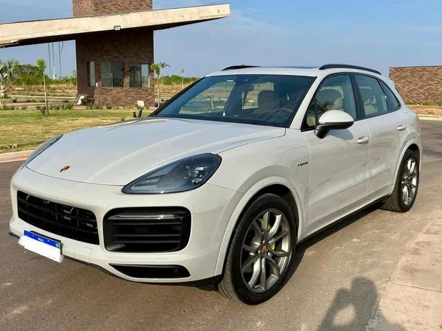 Porsche Cayenne E-hybrid 3.0 V6 462v2021 em Curitiba