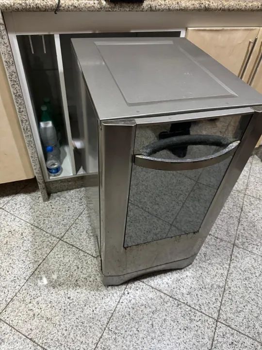 LAVA LOUÇAS em inox usada duas vezes  - Foto 5