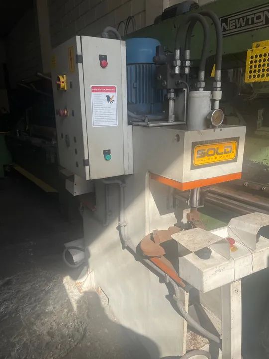 Prensa hidráulica tipo C dupla 07ton excelente - Foto 3