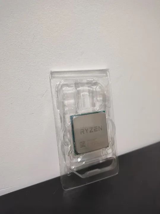 Processador AMD Ryzen 5 3400g Com Placa de video Vega AM4 - Foto 4