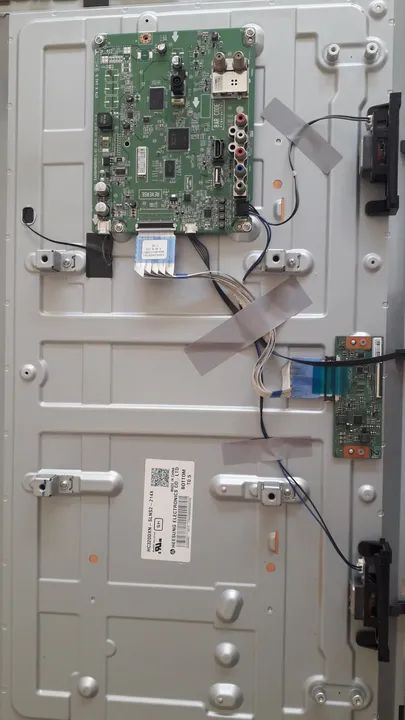 TV LG 32LF510B (peças) - Foto 2