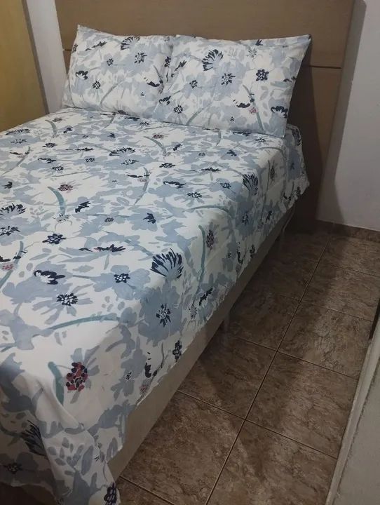 Jogo de Cama Casal Floral + Tapete Bolinhas  - Foto 2