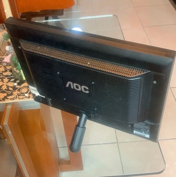 Leia descrição do anúncio. Monitor 19p - Foto 2