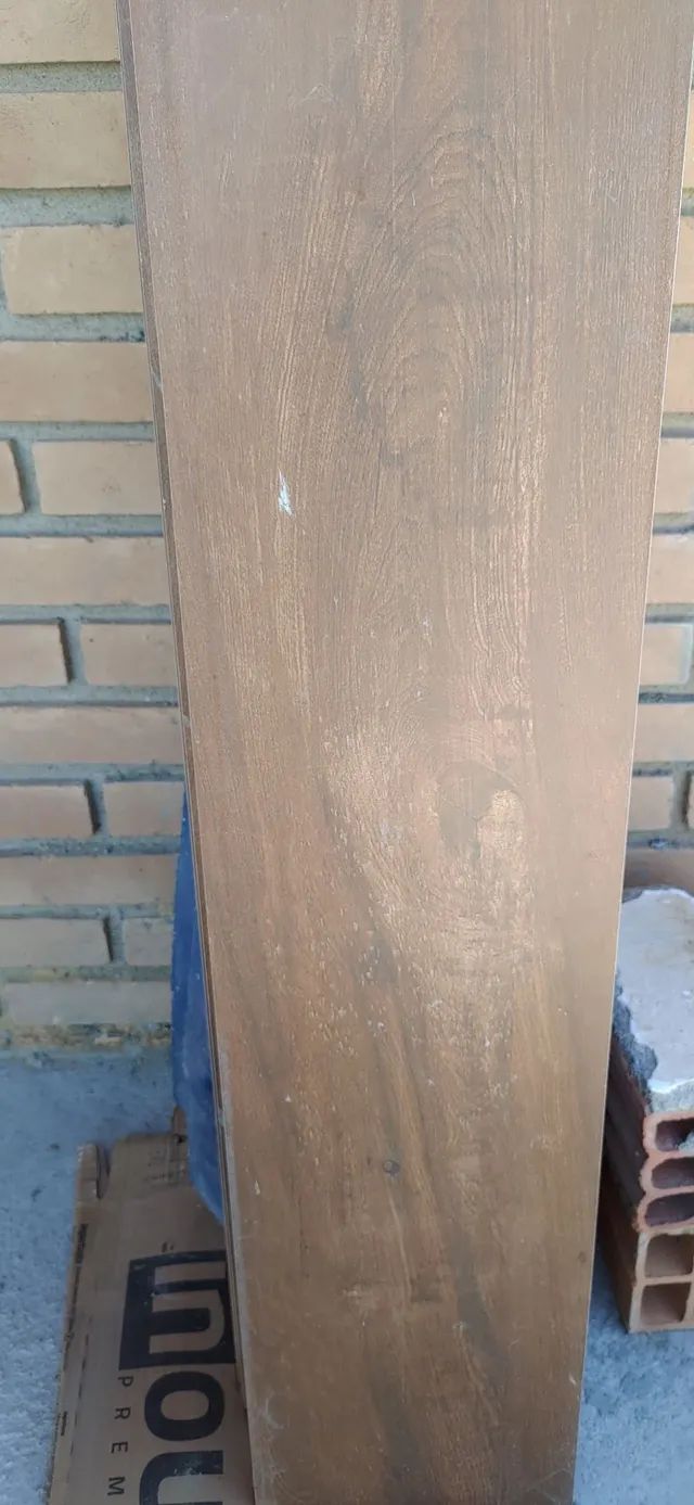 Piso Ceusa porcelanato 20x86 - Foto 3