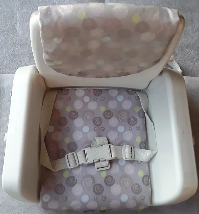 Cadeira de Alimentação Portátil da Chicco - Foto 2