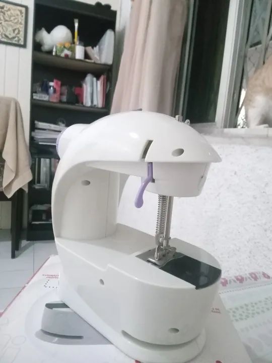 Máquina Portátil de Costura JYSM 201 - Prizi - Foto 4