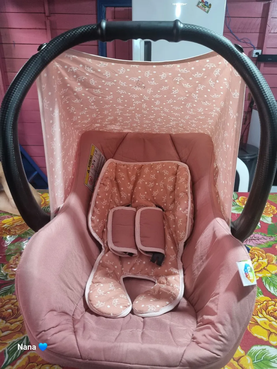 Cadeirinha de Bebê Rosa