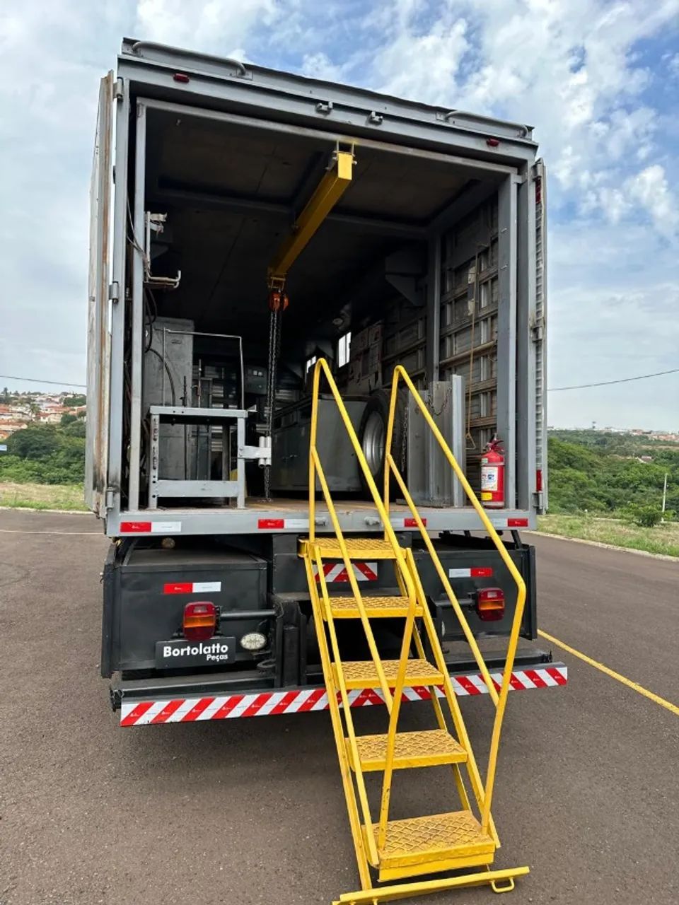 Caminhão Vw 15180 Mod 2009 - Bau Oficina !!! - Foto 8