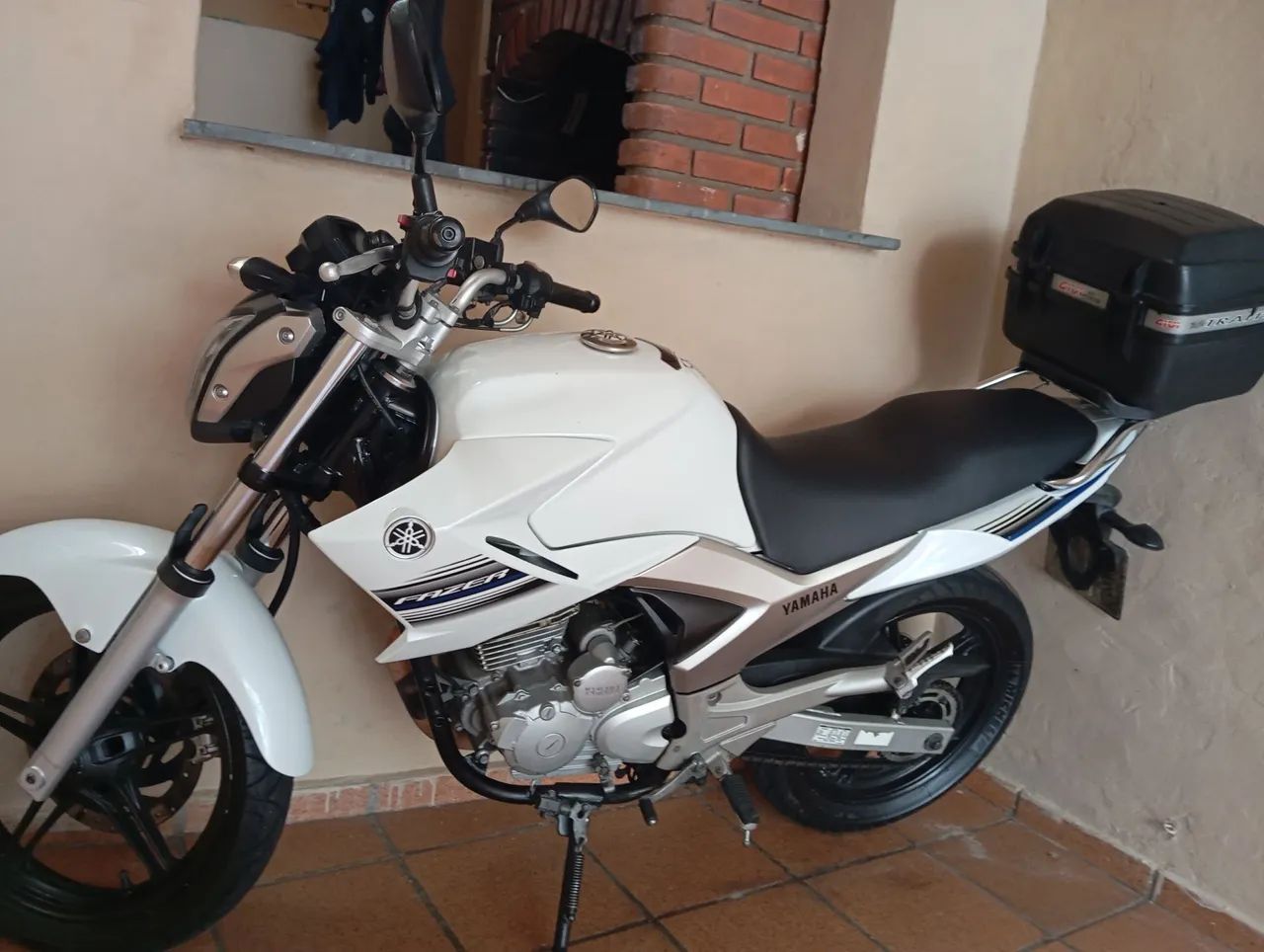 Yamaha Fazer 2015