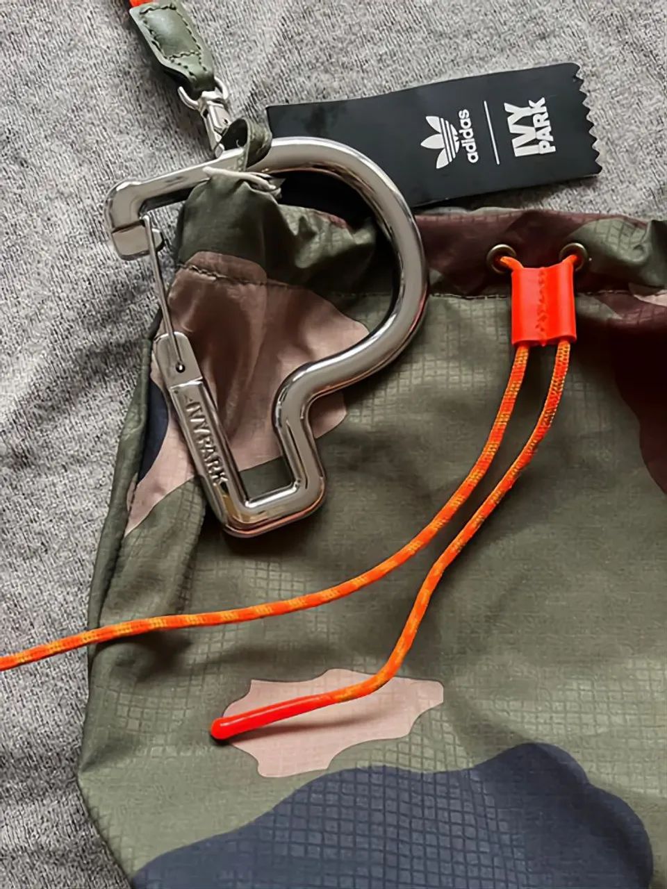 Bolsa adidas Ivy Park - Foto 3